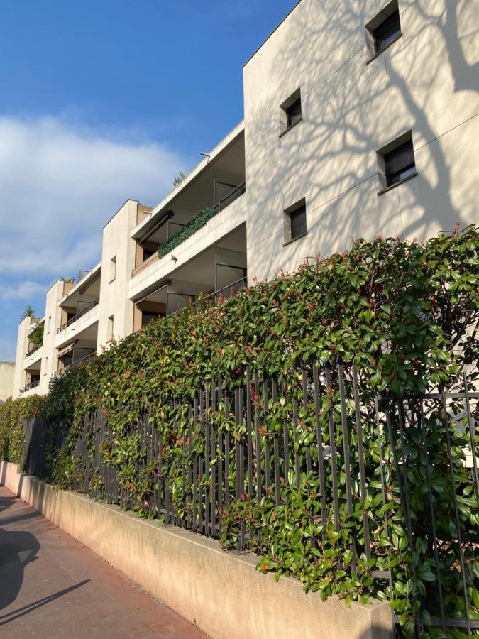 T2 Proche De La Gare, A 10 Minutes A Pieds De La Croisette, Piscine & Parking Dans Residence De Haut Standing Κάννες Εξωτερικό φωτογραφία