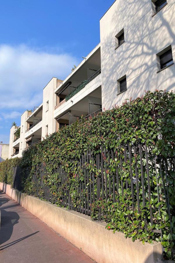 T2 Proche De La Gare, A 10 Minutes A Pieds De La Croisette, Piscine & Parking Dans Residence De Haut Standing Κάννες Εξωτερικό φωτογραφία